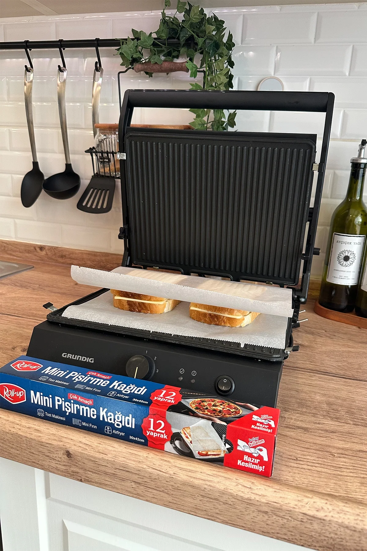 Roll-Up Kesilmiş Mini Pişirme Kağıdı Airfryer - Tost Makinesi - Mini Fırın uyumlu 12 Yaprak x 6 Kutu